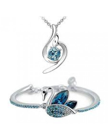 Solitaire Illusion Diamond Pear Pendant